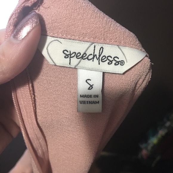 Dress - Picture 3 of 3